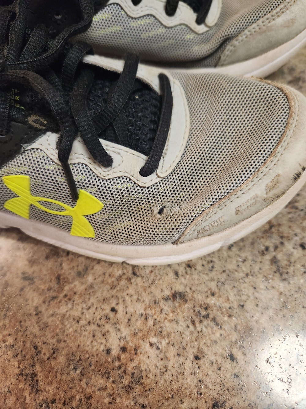 Under Armour Kids' Gray & Black Athletic Shoes with Yellow Logo- PLAY Condition - Picture 2 of 5